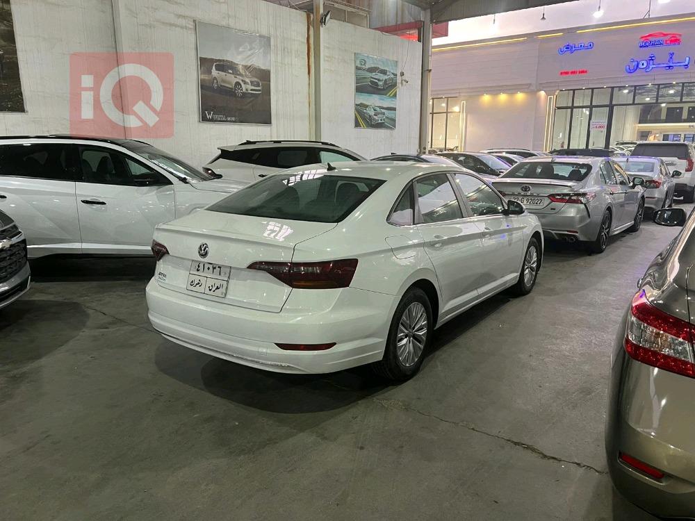 ڤۆڵکسواگن جێتا